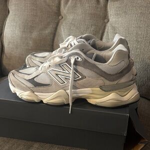 New Balance Light Gray Athletic Shoes